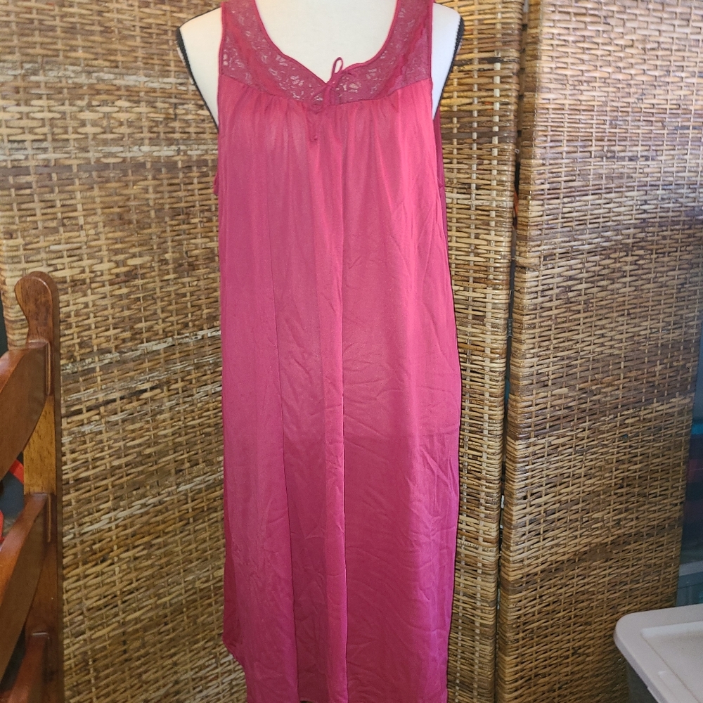 Vintage Burgundy Lorraine Nylon Nightgown Size Large